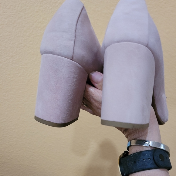 Taryn rose leather heels 👠 - Picture 3 of 15